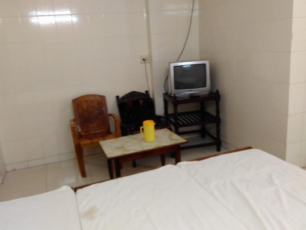 Room image 3